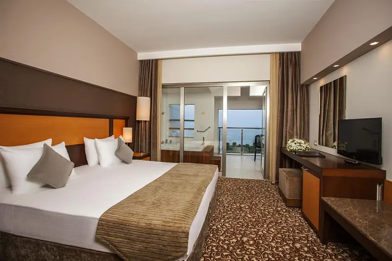 ARCANUS SIDE RESORT