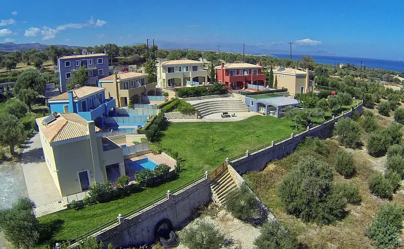 Carme Villas Resort