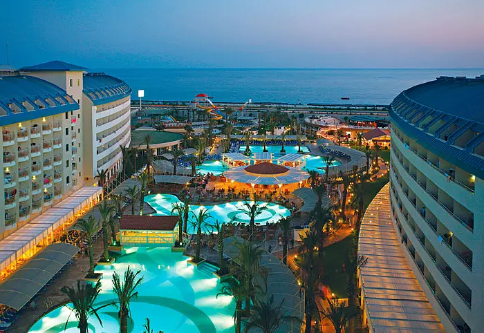 CRYSTAL ADMIRAL RESORT HOTEL