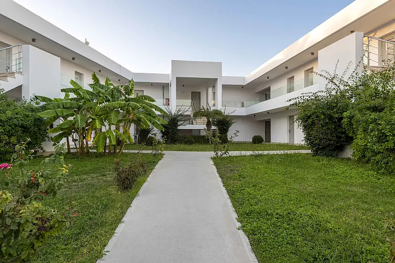 E-GEO Easy Living Resort