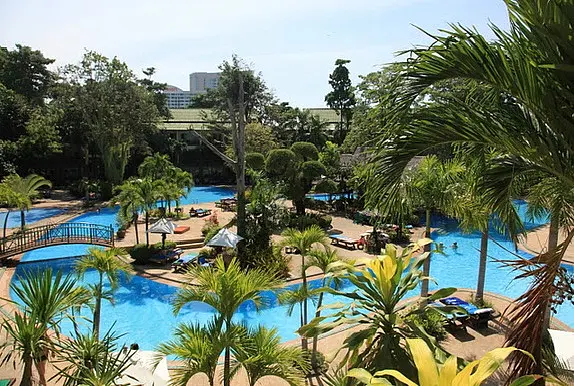 GREEN PARK RESORT
