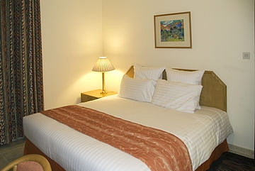 HOTEL AVARI SUITES AL BARSHA