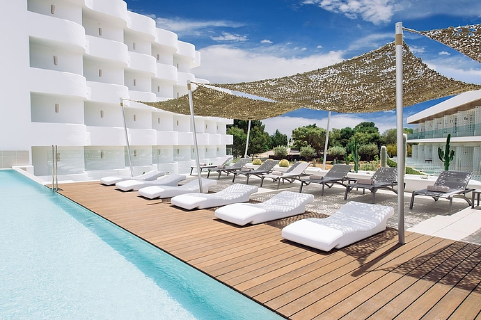 Inturotel Cala Esmeralda Beach and Spa - Adults Only