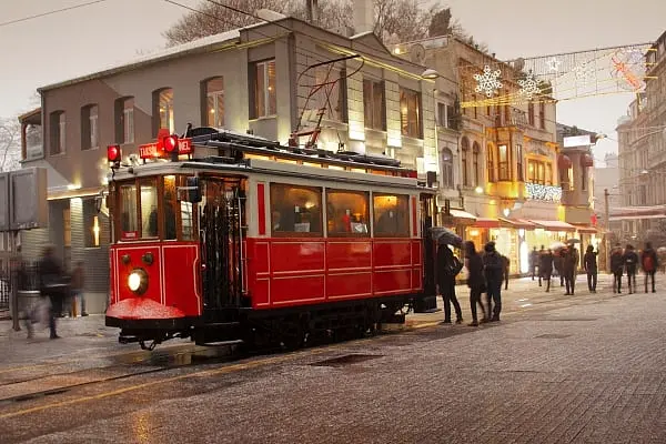 ISTANBUL REVELION 2025 IN INIMA BIZANTULUI