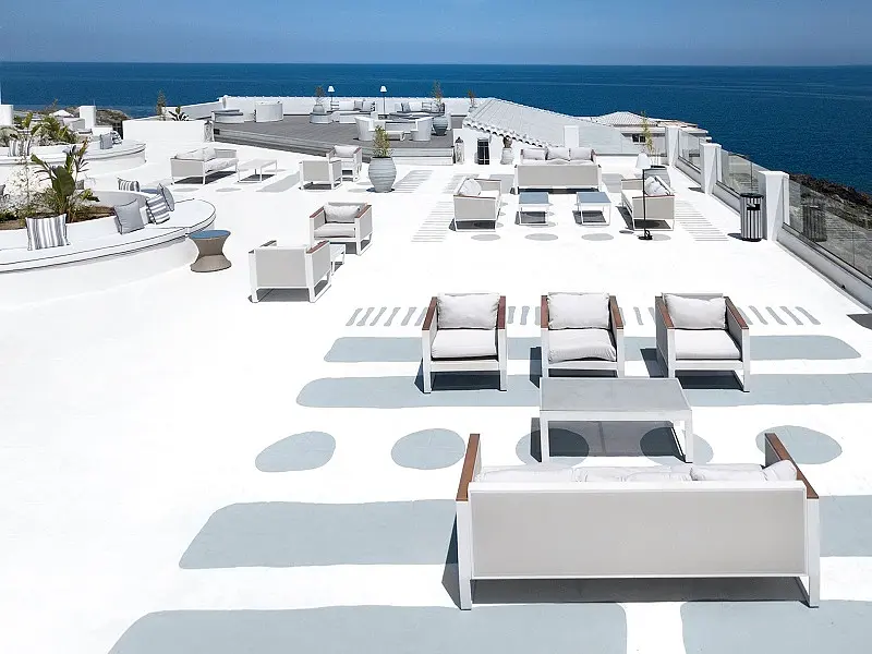 MR & MRS WHITE CRETE BOUTIQUE & SPA
