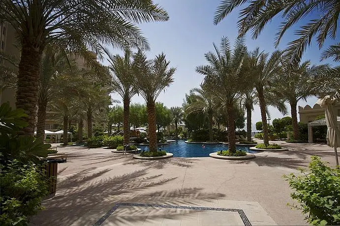 Palm Jumeirah North/south Residence