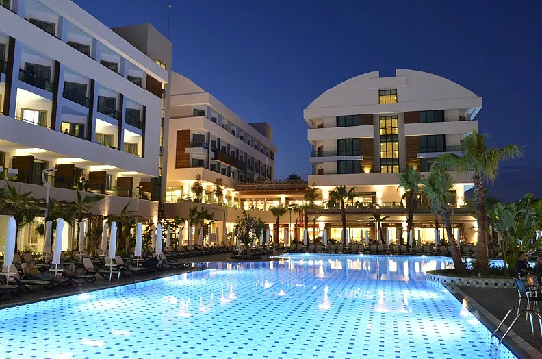 PORT SIDE RESORT