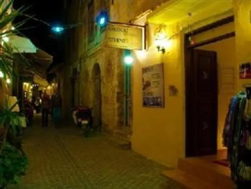 Porto Antico Hotel & Apartments