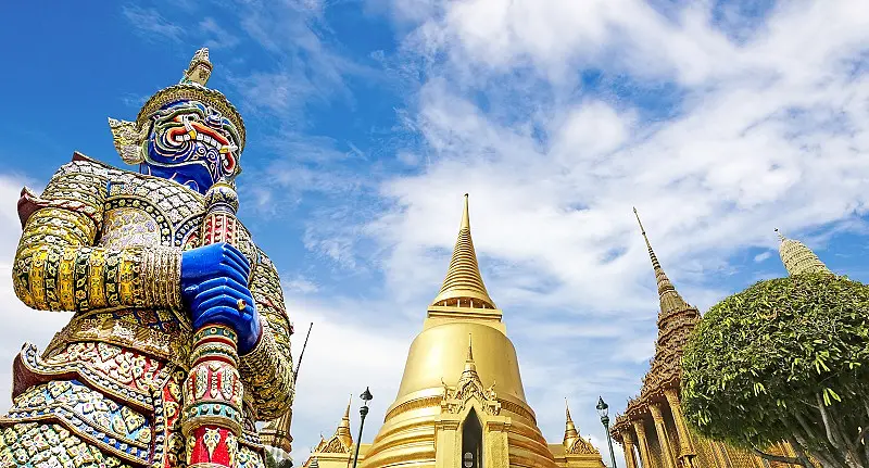 THAILANDA – PLAJA, SOARE si MARE - Individual