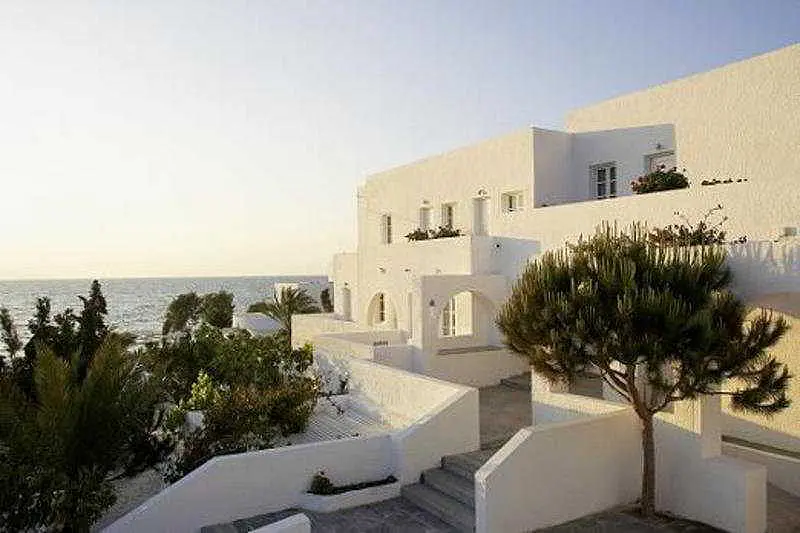 Thalassa Seaside Resort & Suites